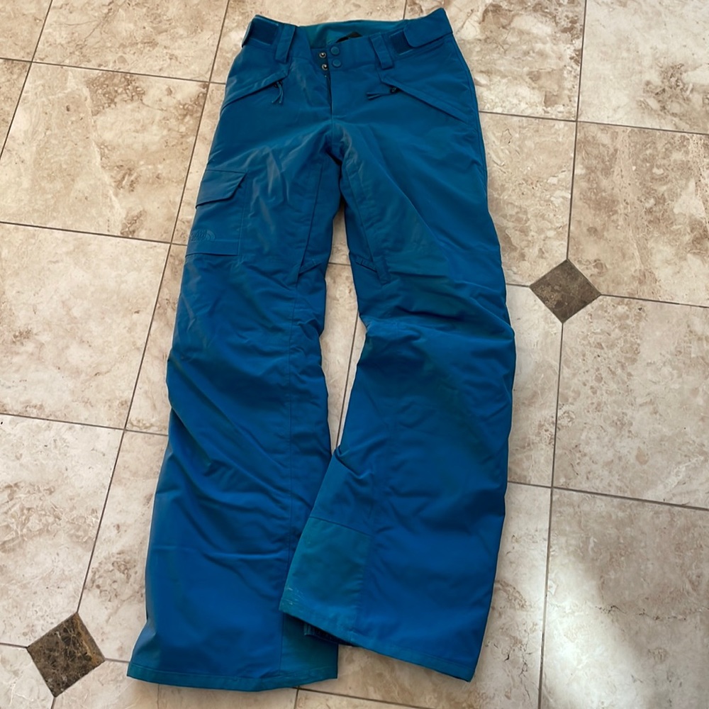 North face Freedom insulated. Women’s XS Long ski pants